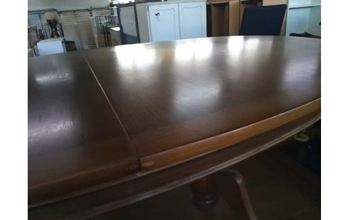 TABLE OVALE AVEC 1 ALLONGE