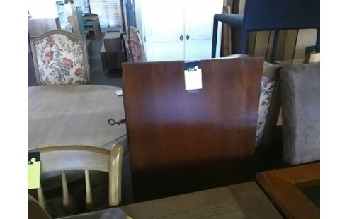 TABLE OVALE AVEC 1 ALLONGE