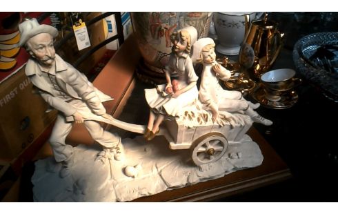 STATUE MANN MET, , KARREN