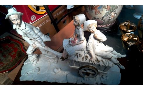 STATUE MANN MET, , KARREN