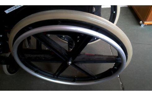 CHARRETTE NOIR ROUGE