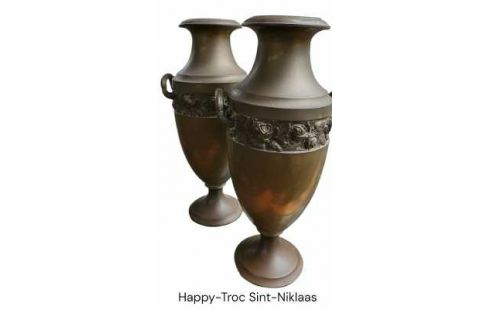 VAAS LOT VAN 2 GROOT