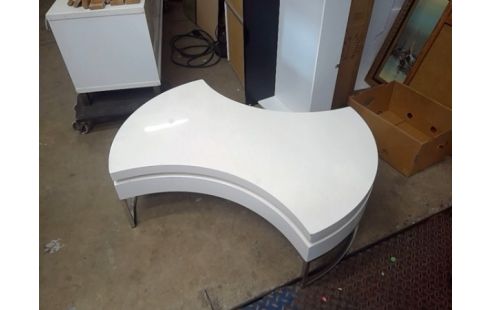 SALONTAFEL LAAG WIT ROTEREND