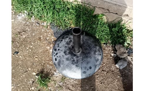 PIED DE PARASOL NOIRE