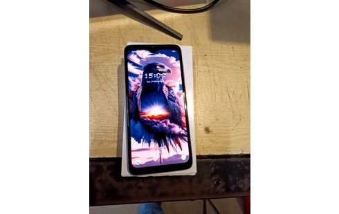 TELEPHONE SAMSUNG  A70 + BOITE