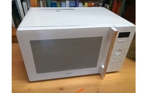 MICRO ONDES WHIRLPOOL (AVEC PLAQUE)