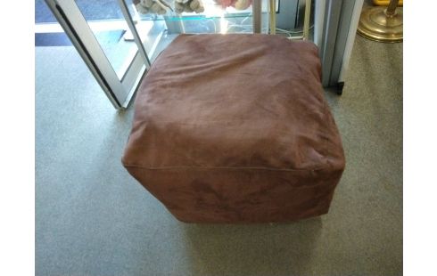 POUF MARRON