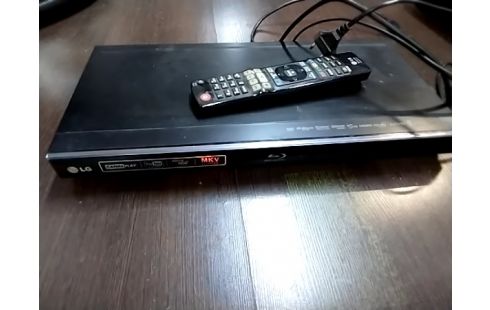 LECTEUR DVD Divx avec télécommande LG