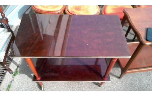 CARRITO DE SERVICIO DE RUEDAS