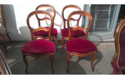 LOT DE 4 CHAISES