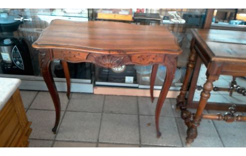 BUREAU STYLE LOUIS XV  1 TIROIR  EN L' ETAT