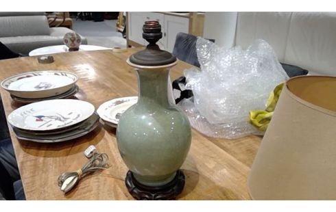 LAMPE A POSER CELADON  CRAQUELE ANCIENNE