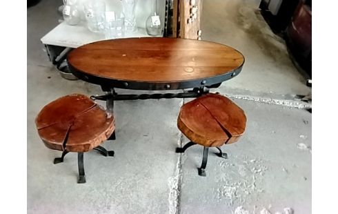TABLE BASSE BRUTALISTE FORGE BOIS +2 TABOURETS
