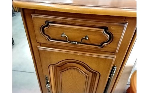 MEUBLE D'APPOINT STYLE CHENE