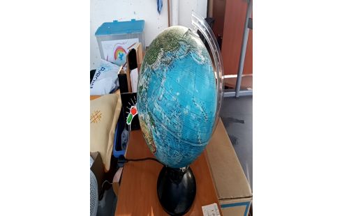 GLOBE TERRESTRE