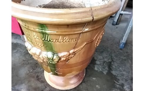 POTERIE PM LA MADELEINE KC