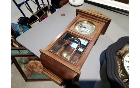 PENDULE BOIS VITRÉE