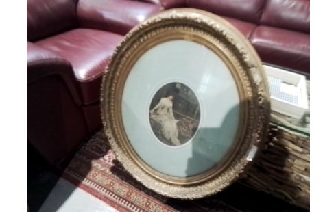TABLEAU ROND PHOTO ANCIENNE EN L'ÉTAT
