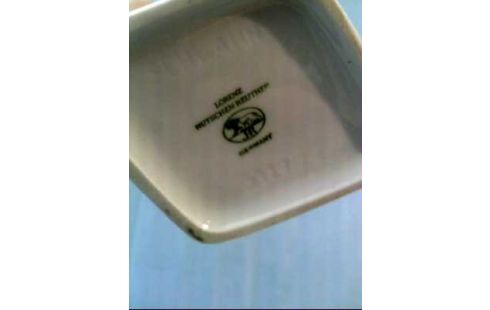 VASE WEISS STRUKTUR <HUTSCHENREUTHER>