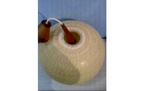 DECKENLAMPE CREMEF. KUGEL STOFFBEZUG