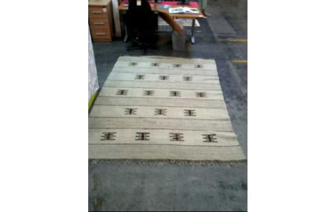 TAPIS BEIGE