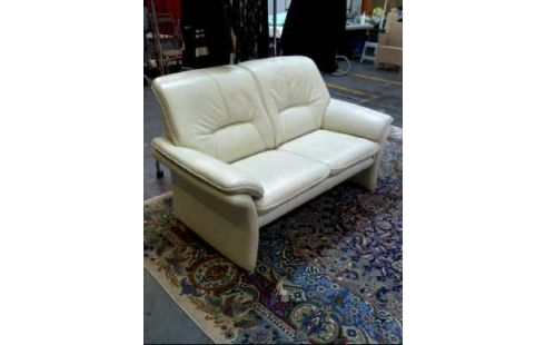 COUCH <ELASTOFORM> 2-SITZER BEIGE LEDERO.