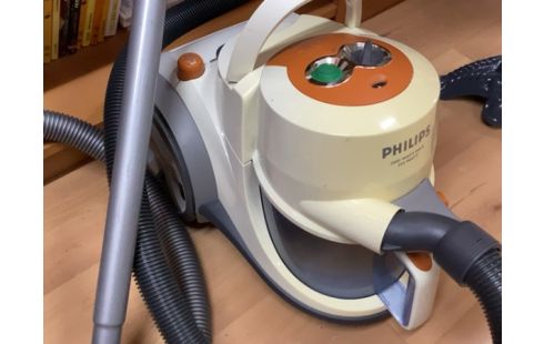 ASPIRATEUR PHILIPS JAUNE ORANGE SANS SAC