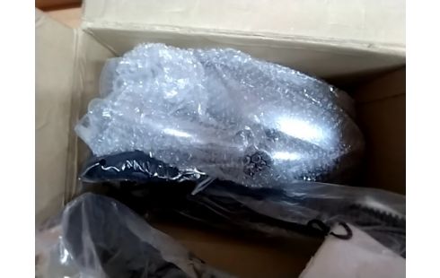 ASPIRATEUR PETIT MODÈLE + accessoires