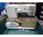 NAAIMACHINE BERNINA VINTAGE IN KOFFER
