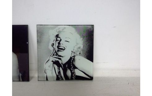 GLAZEN TEGEL X3 M.MONROE, COLL.ITEM