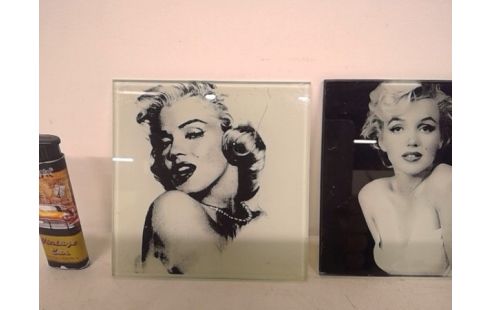 GLAZEN TEGEL X3 M.MONROE, COLL.ITEM