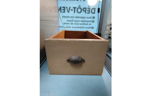 TIROIR PHARMACIE POIGNEE FONTE