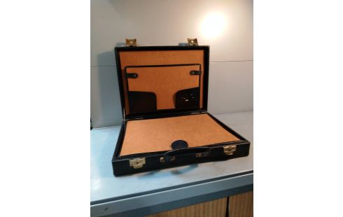 ATTACHE CASE CUIR NOIR 1970