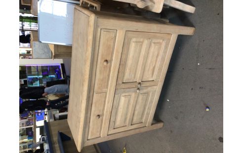 MEUBLE BAS 2 PORTES 1 TIROIR AEROGOMME