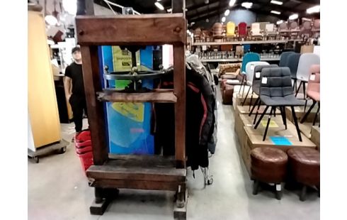 PRESSE DE RELIEUR 19 ÈME SIECLE