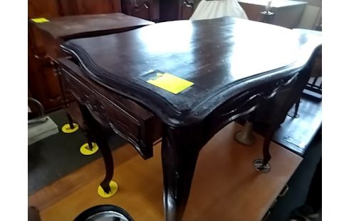 BUREAU ANCIEN 1 TITOIR