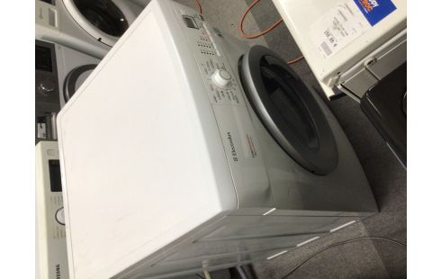 MACHINE A LAVER ELECTROLUX TIME MANAGER