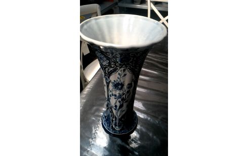 JARRÓN DELFT BLANCA AZUL
