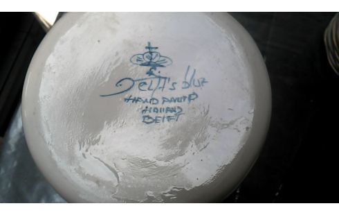 JARRÓN DELFT BLANCA AZUL