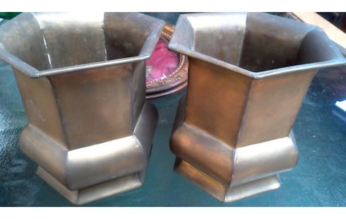 JARRÓN COBRE HEXAGONAL