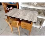 BUREAU ENFANT VINTAGE AVEC CHAISE