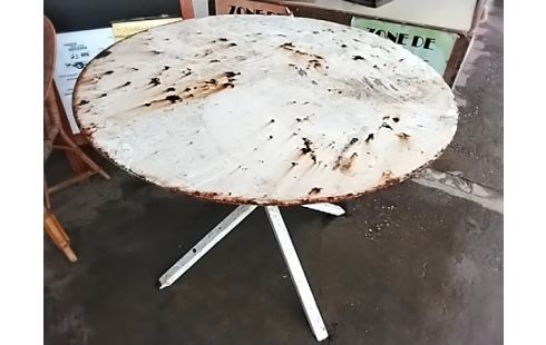 TABLE RONDE ACIER PEINTE BLANCHE