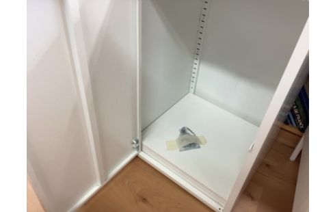 MEUBLE BLANC METALLIQUE 76X45X45