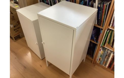 MEUBLE BLANC MÉTAL 92X45X45