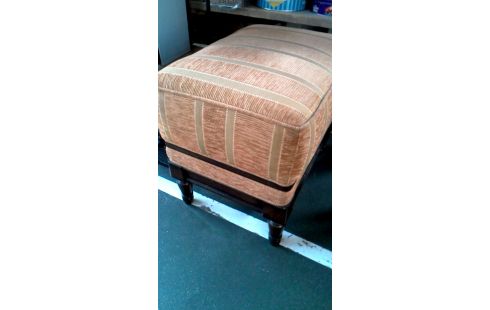 REPOSAPIÉS NARANJA VERDE TEJIDO