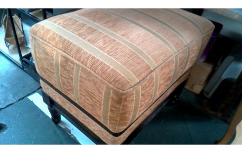 REPOSAPIÉS NARANJA VERDE TEJIDO