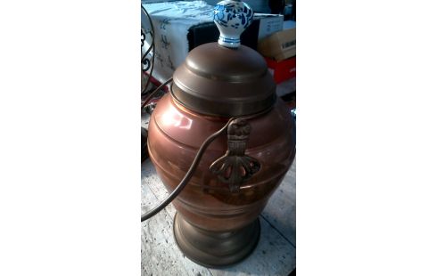 JARRÓN CON TAPA COBRE CERÁMICO