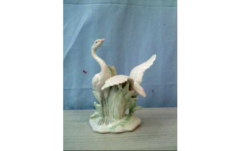 FIGUR PORZELLAN 2-REIHER MIT DEFEKT