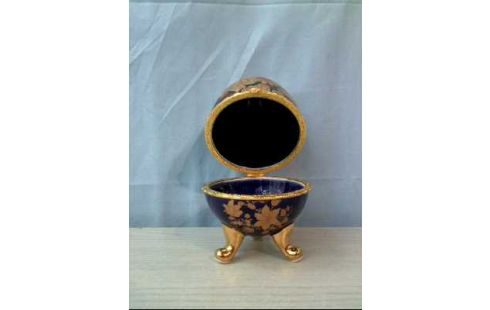 EI PORZELLAN BLAU FLORALES MOTIV