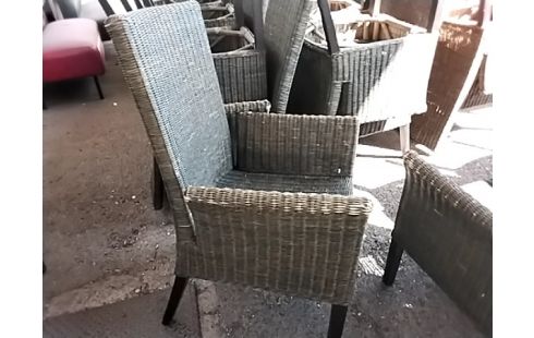 FAUTEUIL ROTIN BOISERIE ASPECT WENGE